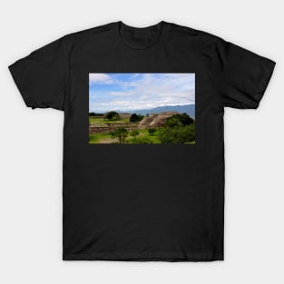 Site archéologique de Monte Alban, Oaxaca Mexique T-Shirt